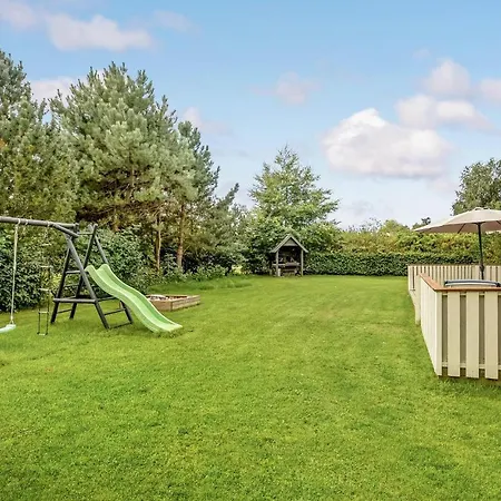 Holiday home 4 Bedroom Cozy In Sydals *